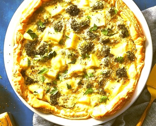 Simple Broccoli and Brie Cheese Quiche