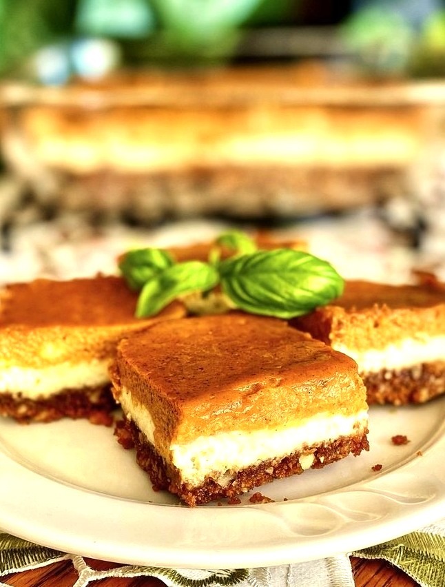 Pumpkin Bars with Cream Cheese Filling